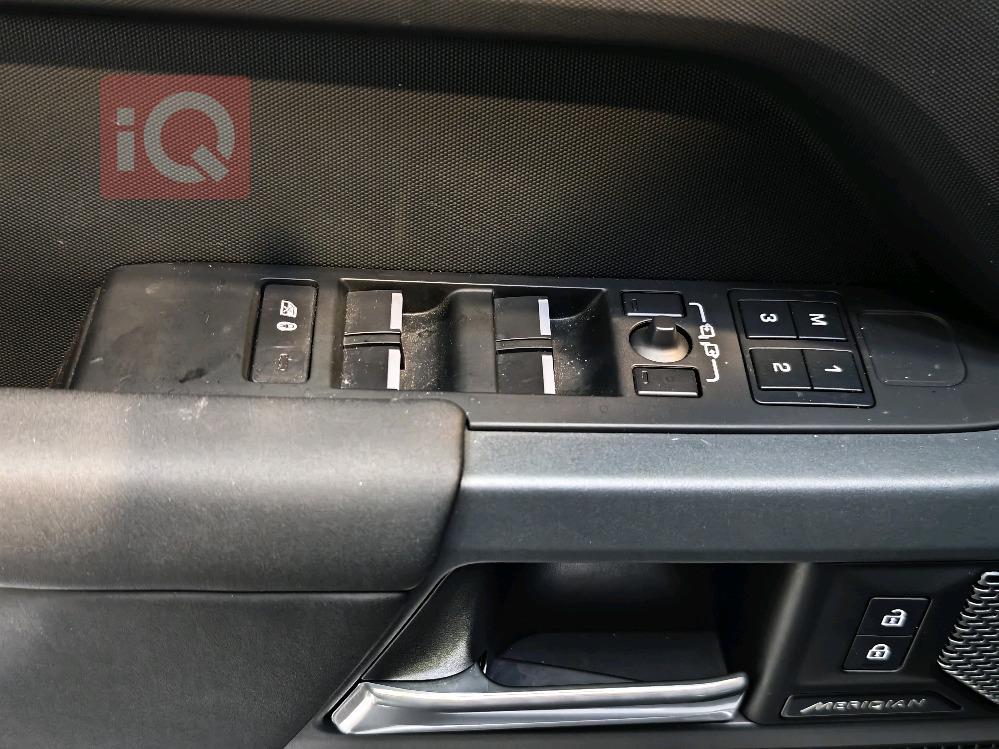 لاند روفر دفندر